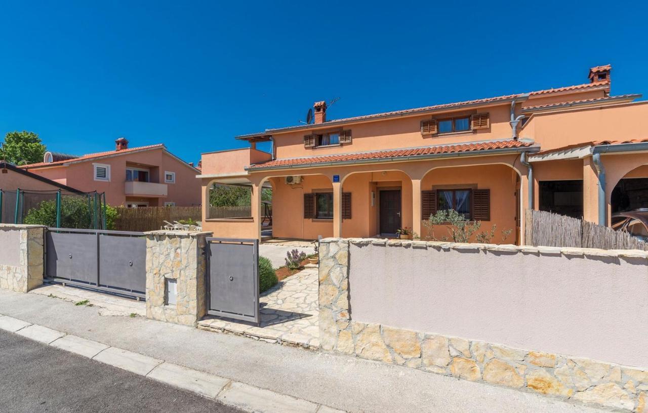 דירות Loborika Emanuela With Private Pool חדר תמונה