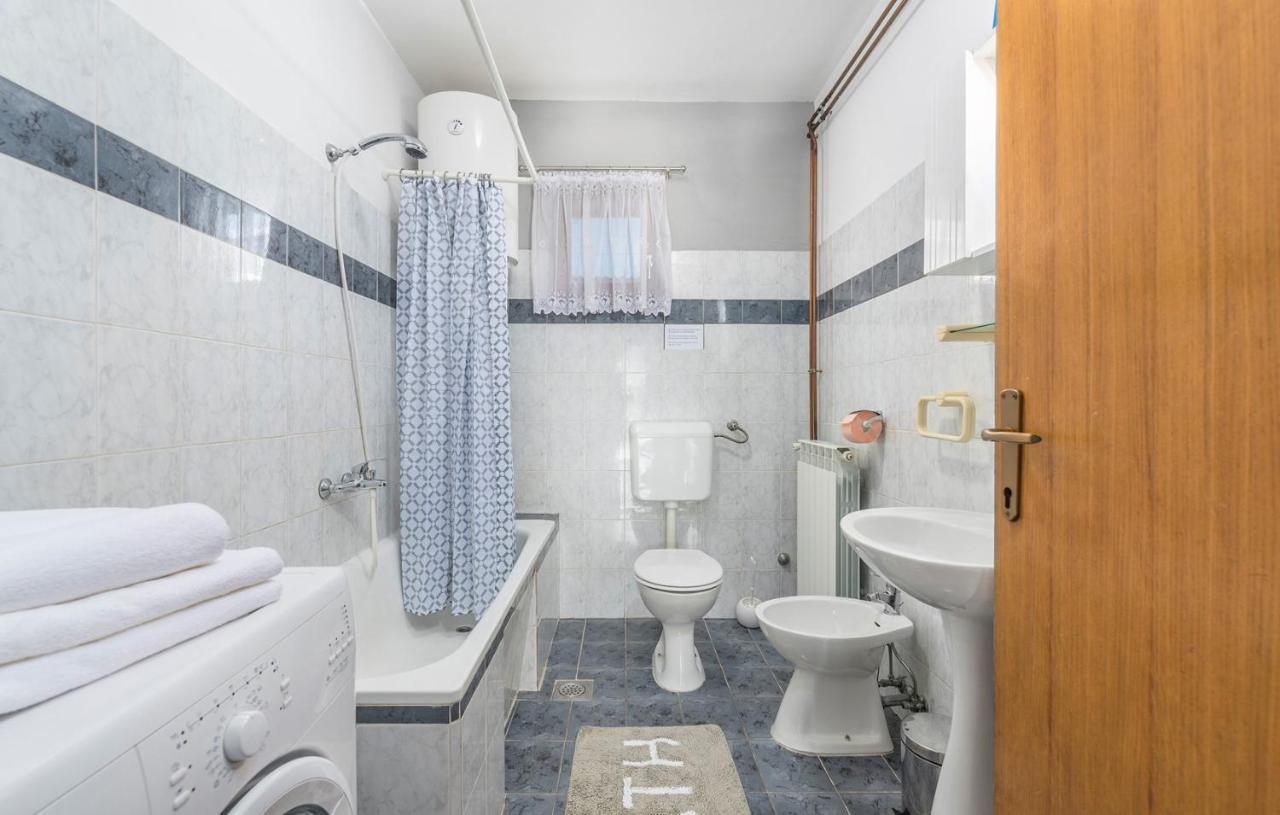 דירות Loborika Emanuela With Private Pool מראה חיצוני תמונה